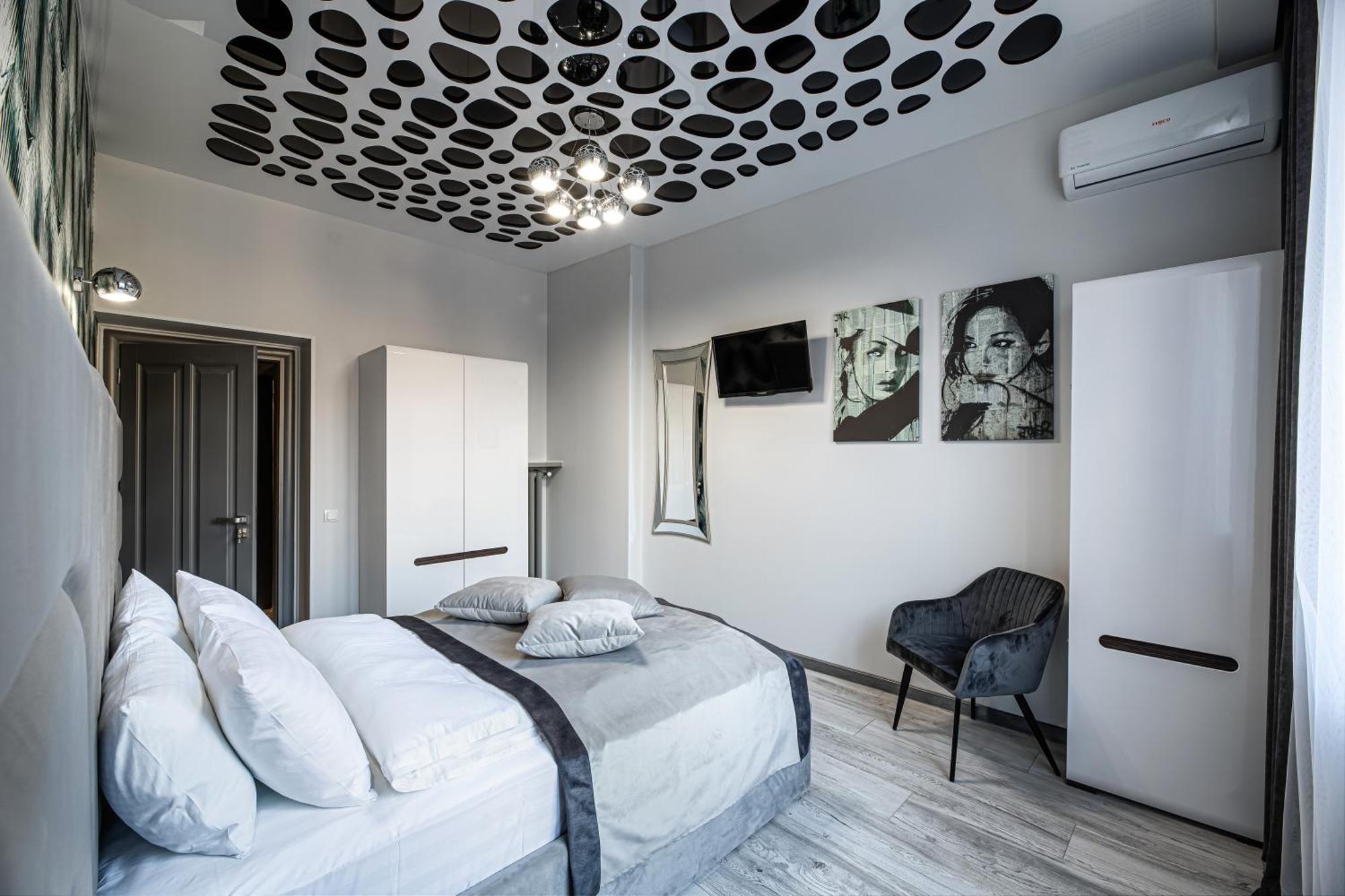 2 Bedrooms Apartments Levia 2 リヴィウ エクステリア 写真